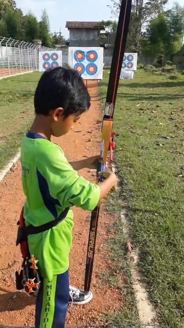 Latihan panahan di Gunungkidul смотреть онлайн