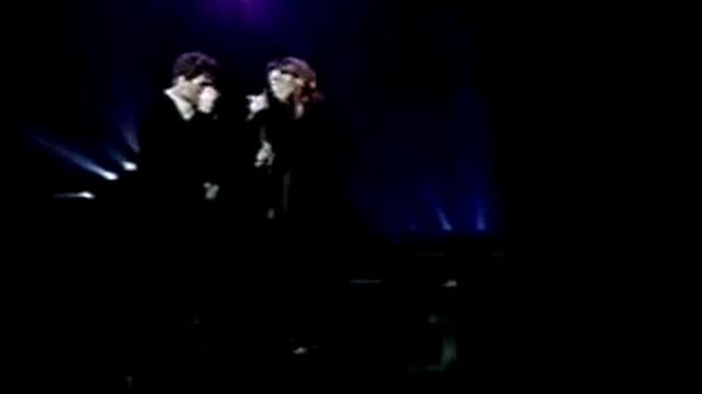 Lara Fabian Surrender to me смотреть онлайн