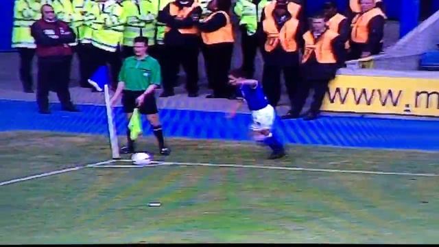 Millwall 3 (Harris 39-pen, McCammon 43, Cahill 74) Palace 2 (Freedman 22, Ryan 48-og) 2003 смотреть онлайн