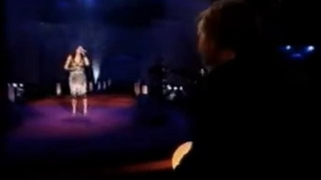 Nolwenn Leroy & Salvatore Adamo - Tombe la neige [Live 2003] смотреть онлайн