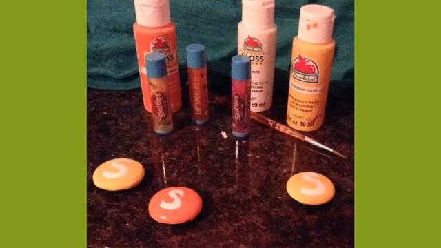 DIY skittle lip balm; banana berry and orange tangelo смотреть онлайн