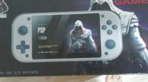 обзор на портативную приставку м 17