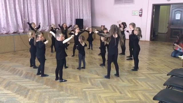Крошка Маша. Первый концерт. 3,9 обезьянка смотреть онлайн