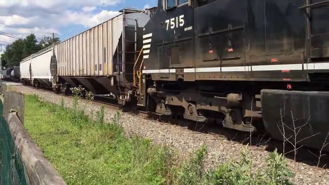 SB NS with Conrail scale test car - OBP and Kirk DE June 26, 2017 смотреть онлайн