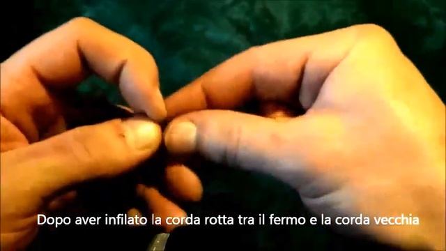 Riparazione d' emergenza per le corde della chitarra смотреть онлайн