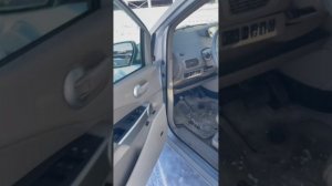 Nissan Quest или роскошный минивэн до 500 тысяч.