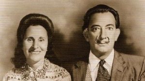 Елена Дьяконова(Гала): чем властная женщина с некрасивым лицом и «взглядом крысы» покоряла  мужчин