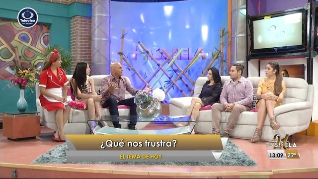 Marcela Unda y Maria Andrea Meza 6 Noviembre2017 Pasarela смотреть онлайн