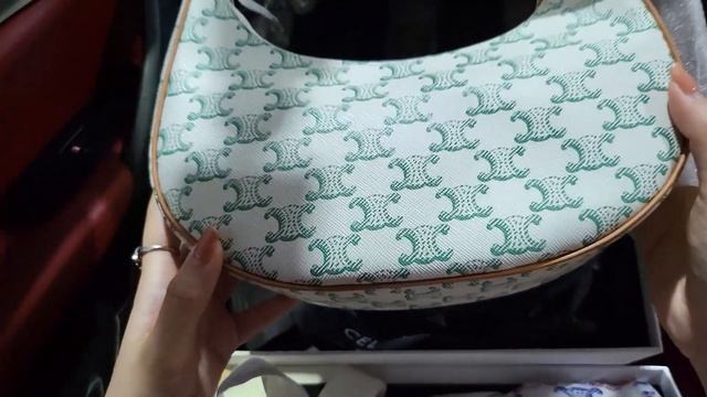 Celine La Collection Tennis Ava Bag in Triomphe Green смотреть онлайн