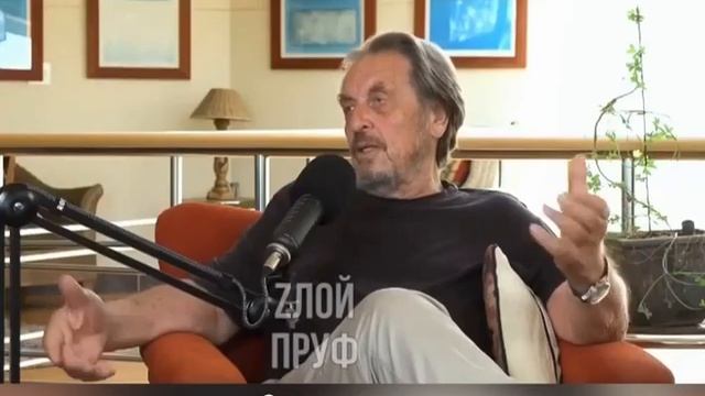 Отец Илона Маска Эррол утверждает, что Мишель Обама - мужчина смотреть онлайн