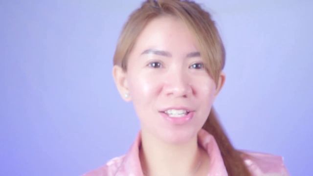 Glow Brightening Serum Review смотреть онлайн