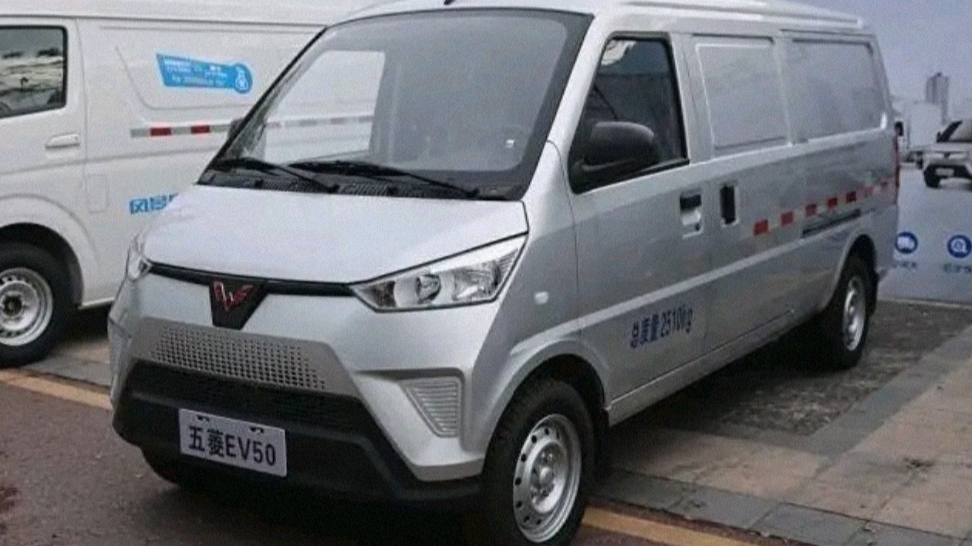 Sova 25. Российский Электомобиль. смотреть онлайн