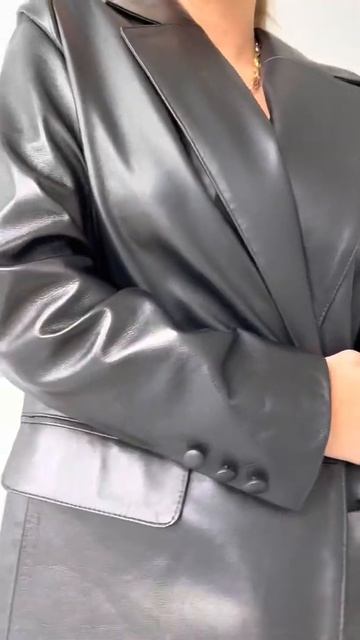 кожаный пиджак смотреть онлайн