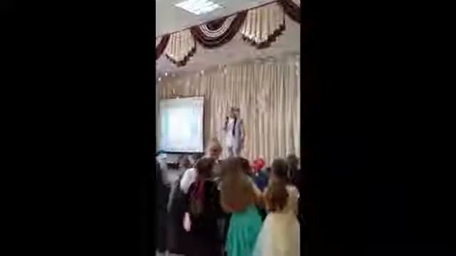 Новый год в кругу семьи Митькина Катя 5 а смотреть онлайн