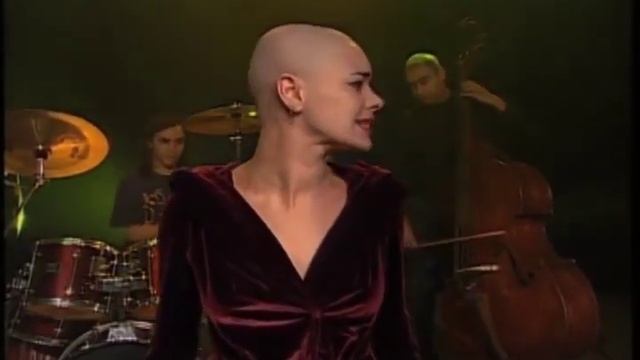 Musica Novela O CLONE , Sob O Sol - Marcus Viana, Malu Aires & Transfônica Orkestra