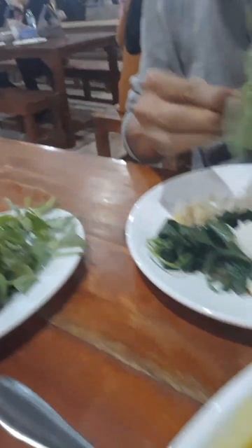Lempah kuning ikan tenggiri 😍 #shortsviral #shortsvideo #youtubeshorts смотреть онлайн