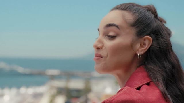 Getting Ready with Souheila Yacoub at the Cannes Film Festival смотреть онлайн