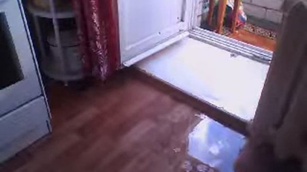 ОБЛИВАЮ СЕБЯ ВОДОЙ С АЛЕСЕЙ:р