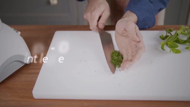 How to Make Homemade Strawberry Mint Sorbet смотреть онлайн