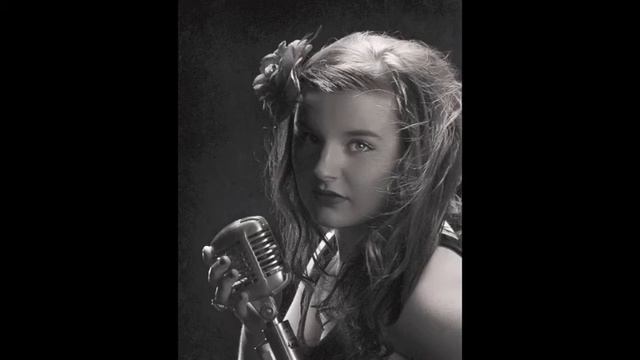 Katrina Rose "Fever" Cover смотреть онлайн