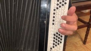 Галина Разбор на баяне (360p).mp4