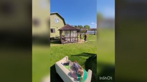 Как передвинуть беседку голыми руками