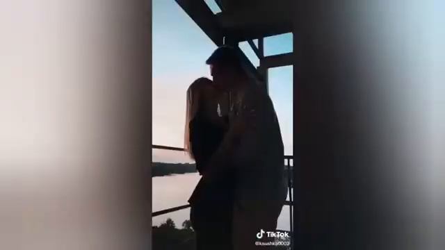 милые пары из тик тока смотреть онлайн
