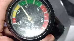 Замер давления масла в 126 двигателе гранта с помощью механического указателя давления масла.