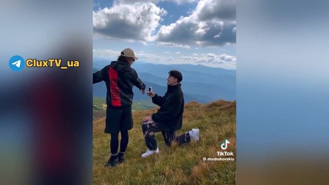 Український блогер Олег Машуковськи зробив пропозицію одружитися своєму хлопцю ?! смотреть онлайн