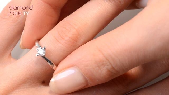 UT24 47XUS - Lovely Lily Platinum Diamond Ring 0.25CT-F-G/VS смотреть онлайн