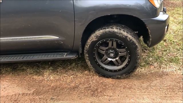 Rig Walkaround - My 'Yota Sequoia смотреть онлайн