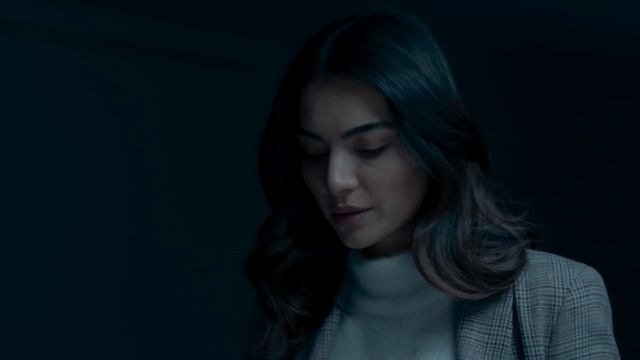 Çarpışma 3. Bölüm - Seni Gördüğüme Sevindim смотреть онлайн