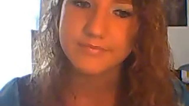 Bathroom Bombshell- Dancing at the club? смотреть онлайн