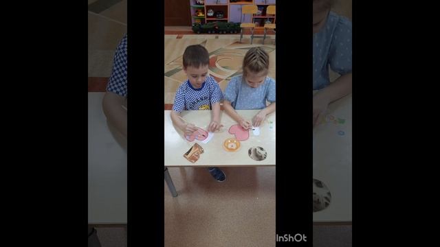 группа Ежата смотреть онлайн