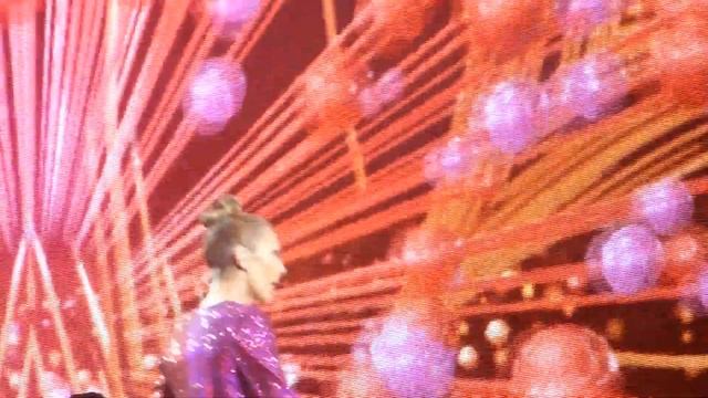 Celine Dion - Love Can Move Mountains - Live At British Summer Time, Hyde Park, London - 05/07/19 смотреть онлайн