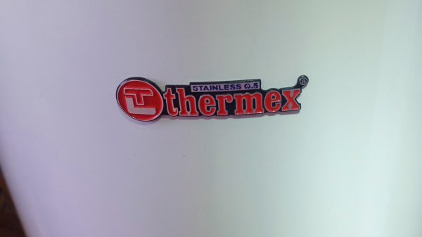 Потек бойлер водонагреватель Термекс. Устранение течи не сливая воды.