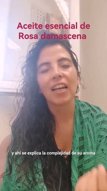 Aceite esencial de Rosa damascena. #rosa #RosaDamascena #aromaterapia #aceitesesenciales смотреть онлайн