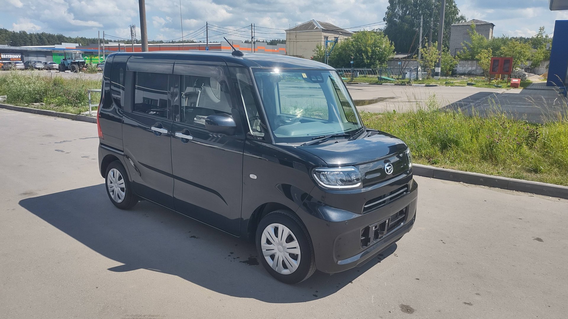 Daihatsu Tanto 2020 Black смотреть онлайн