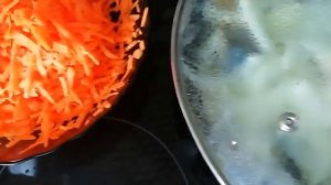 Приготовим Рыбу в сковородке с луком и морковью 🍲