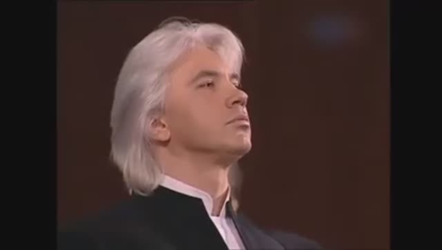 Дмитрий Хворостовский. Романс "Однозвучно гремит колокольчик" смотреть онлайн