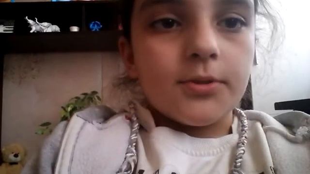 Первое Видео /Илона Гуриева /YouTube смотреть онлайн