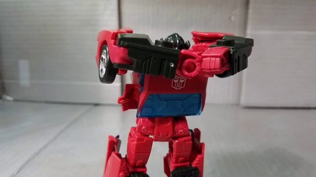 Transformers EARTHRISE Sunstreaker, Spin-Out, & Cordon | Fat Fingered Review #21 смотреть онлайн