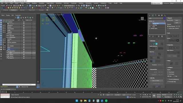 13.3 - Combining UVW map with Unwrap UVW смотреть онлайн