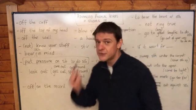 Advanced Idioms and Phrasal Verbs (19) (MASTER PHRASAL VERBS - £13.99) смотреть онлайн