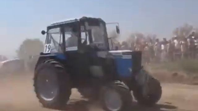 гонки на тракторах старт смотреть онлайн