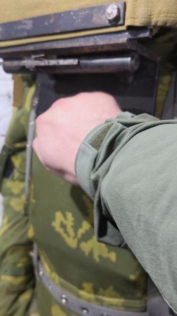 Воин 1. Часть 2. Эксплуатация и Внутреннее устройство. Бронекомплект Спецназа КГБ #Shorts смотреть онлайн