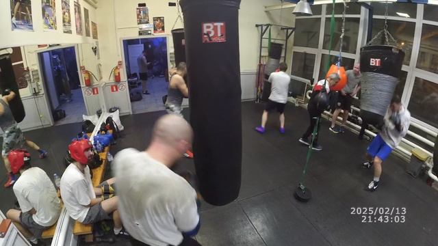 Фабрика бокса ААА смотреть онлайн