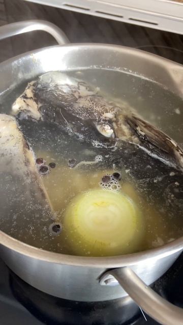 Уха по «царски» из головы щуки. смотреть онлайн