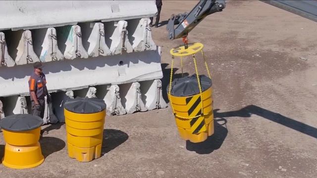 Jellifish - Traffic Sand Barrel Lift Tool - Big Sandy Impact Attentuator Costa Mesa смотреть онлайн