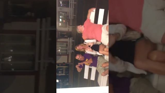 Miss Tangerine (Cover) [Live at an Ice Cream Parlor] смотреть онлайн